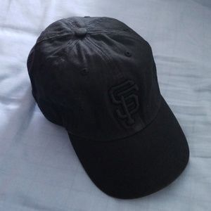 All Black SF Giants Clean Up Cap